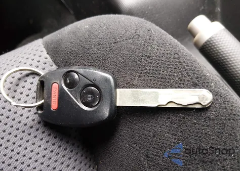 2008 Honda Fit Sport z USA, uszkodzony, nr VIN JHMGD37688S045796